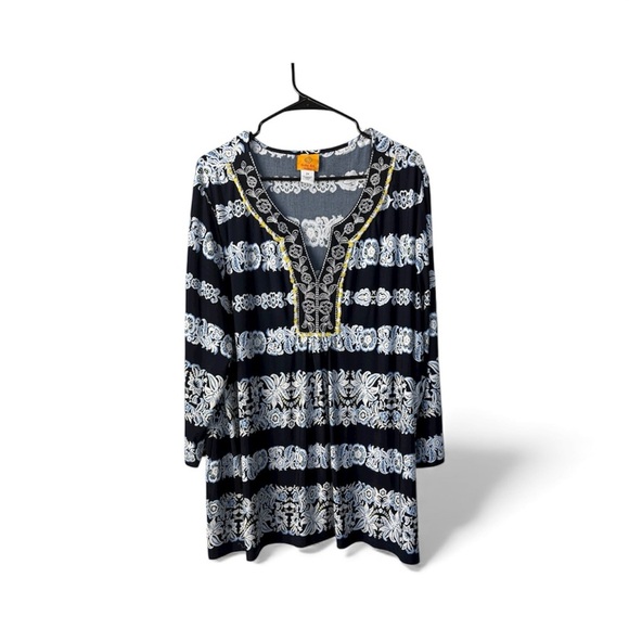 Ruby Rd. Tops - Ruby Rd. Black and White Tunic with Gold Accents
